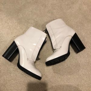 Simply Vera Vera Wang White Combat Heeled Booties
